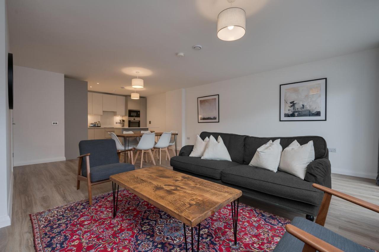 Premium Corporate & Family-friendly In