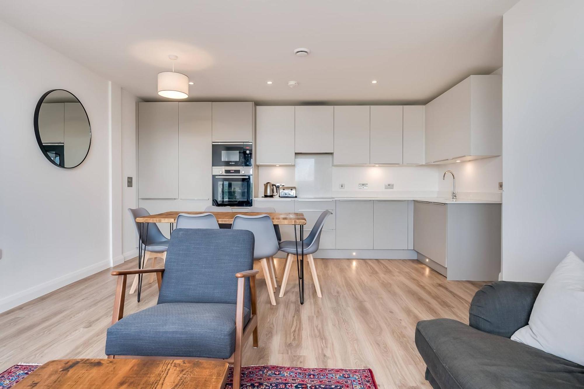 Premium Corporate & Family-friendly In Belfast