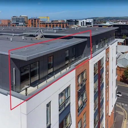 Premium Corporate & Family-Friendly Apartment In Belfast Room photo