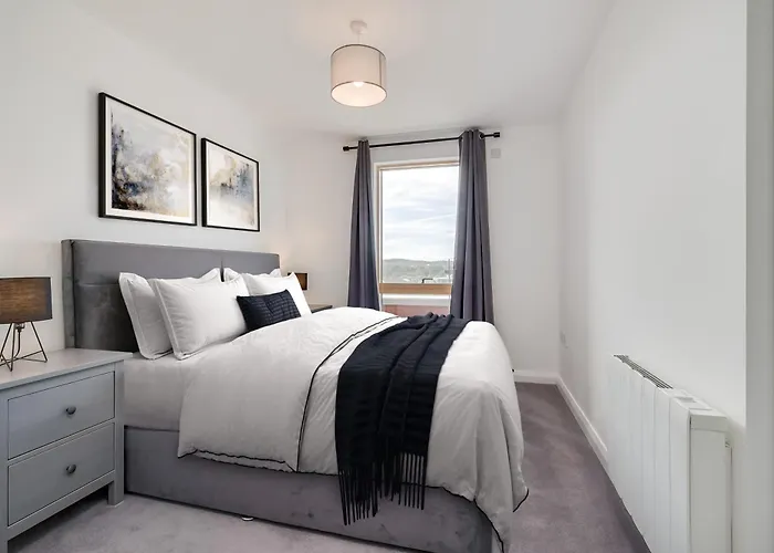 Premium Corporate & Family-Friendly Apartment In Belfast