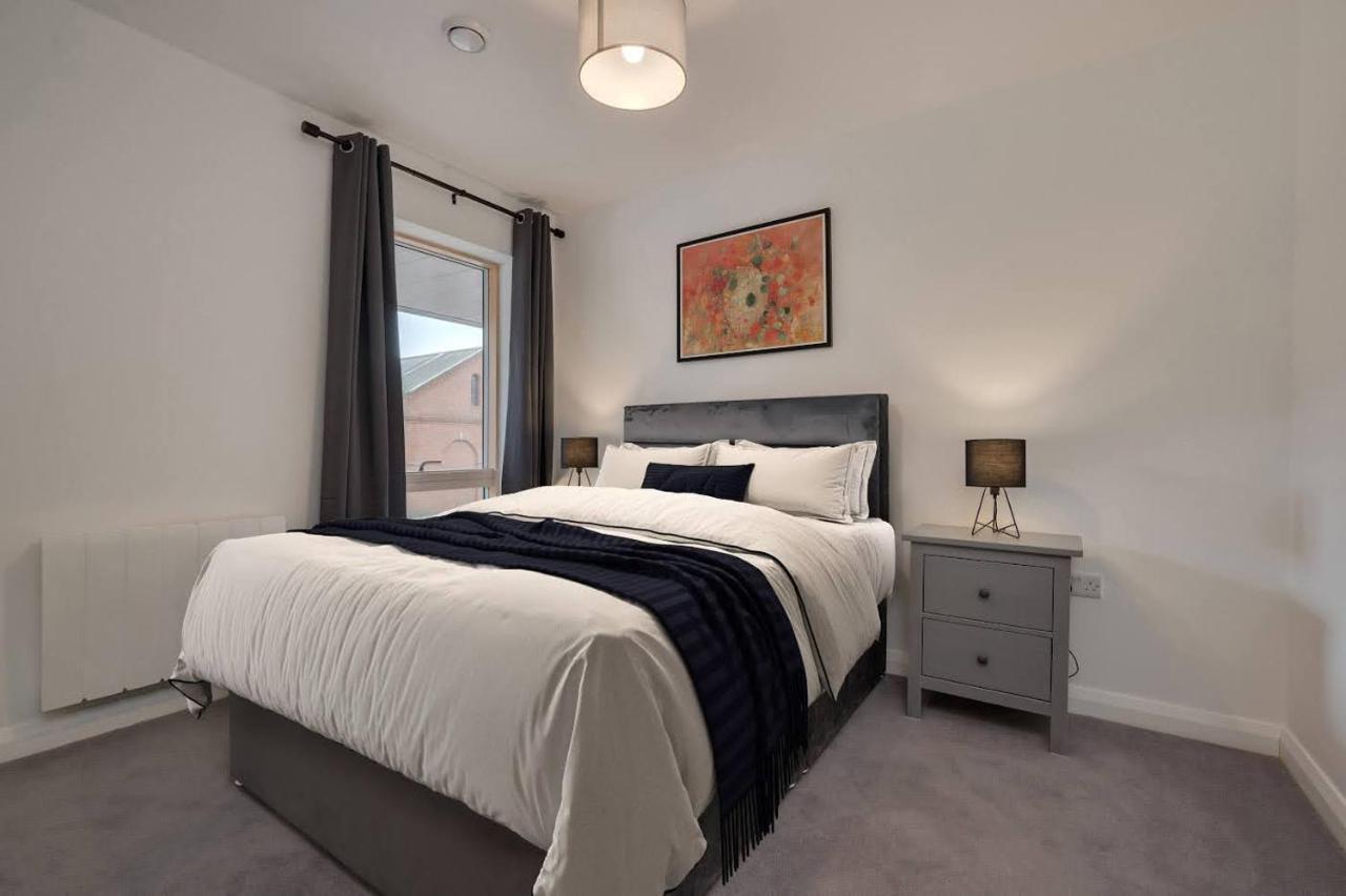 Premium Corporate & Family-friendly In Apartment Belfast